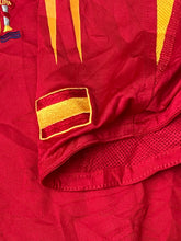 Lade das Bild in den Galerie-Viewer, vintage Adidas Spain RAUL7 2004 home jersey {L-XL}
