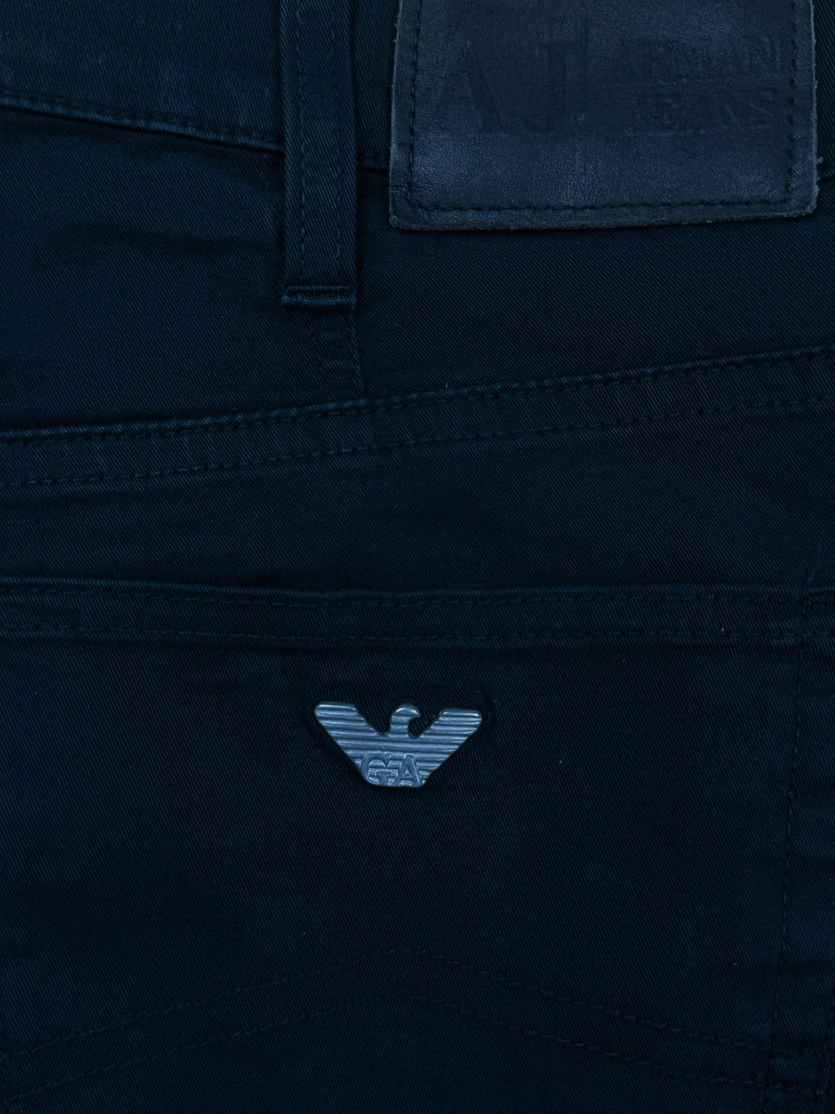 vintage Armani jeans {M}