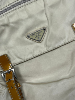 vintage Prada messengerbag