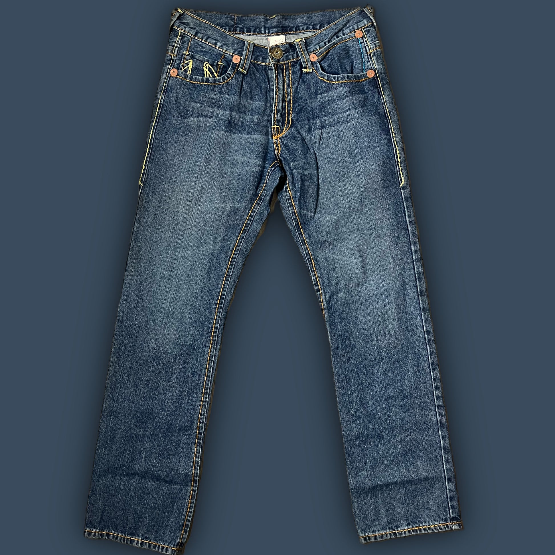 vintage True Religion jeans {L-XL}