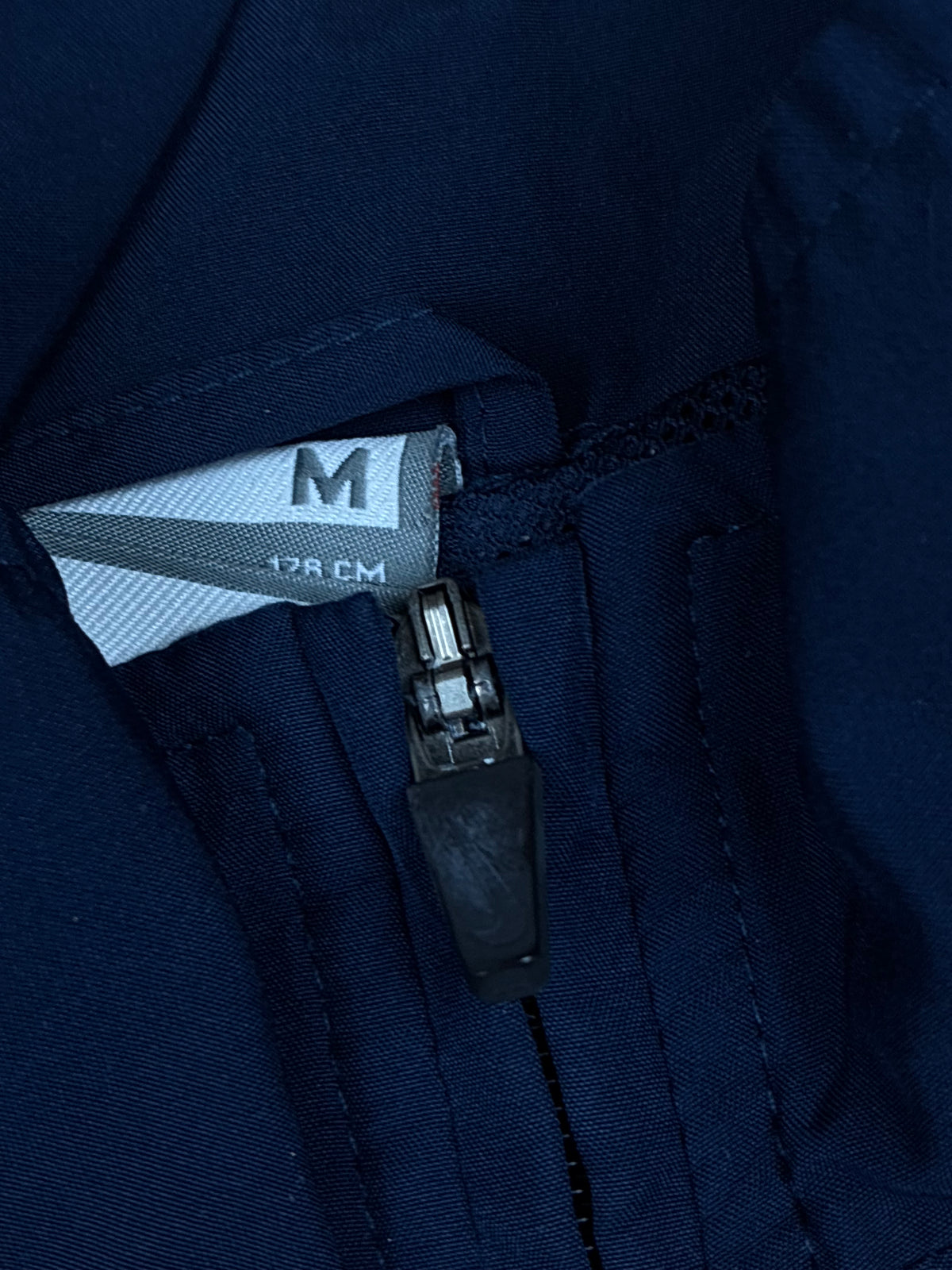 vintage Nike windbreaker {M}