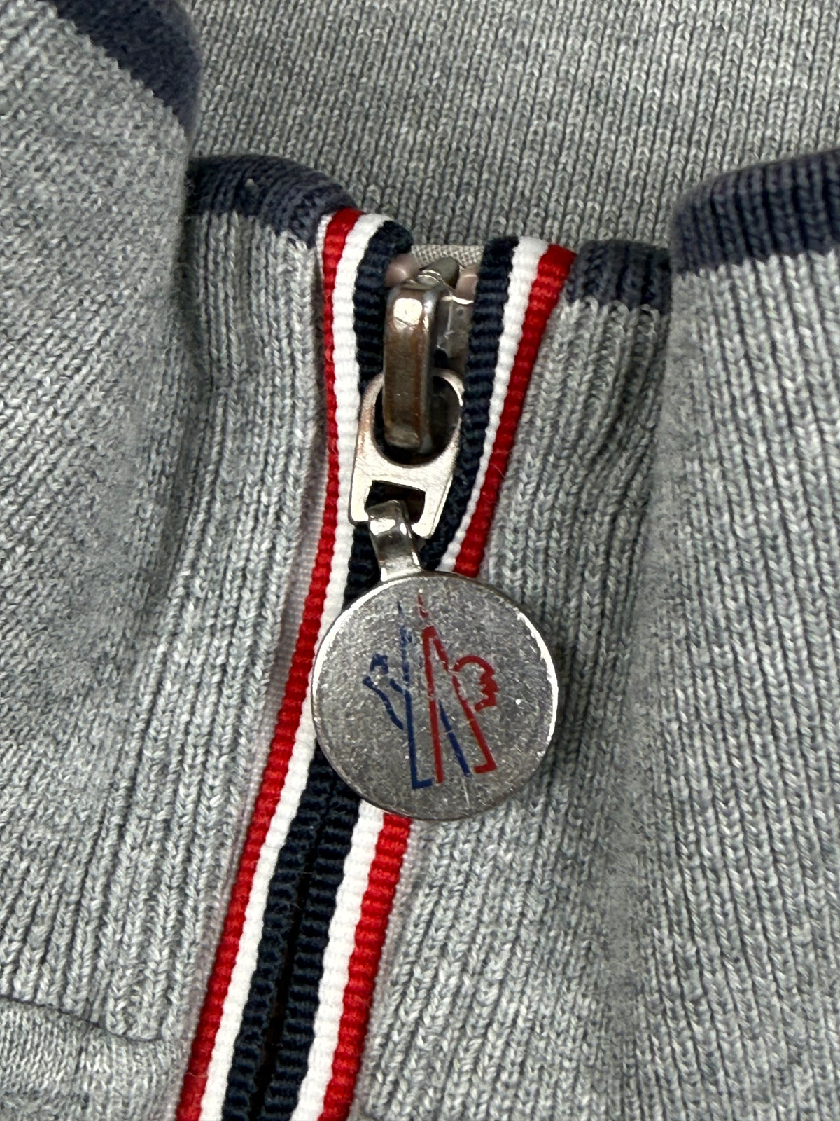 vintage Moncler sweatjacket {L}