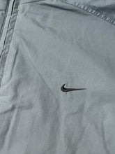 Cargar imagen en el visor de la galería, vintage Nike babyblue winterjacket {L}
