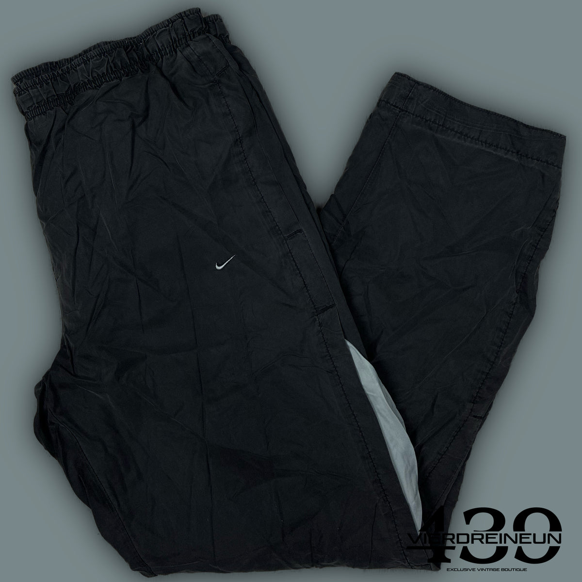 vintage Nike trackpants {L}