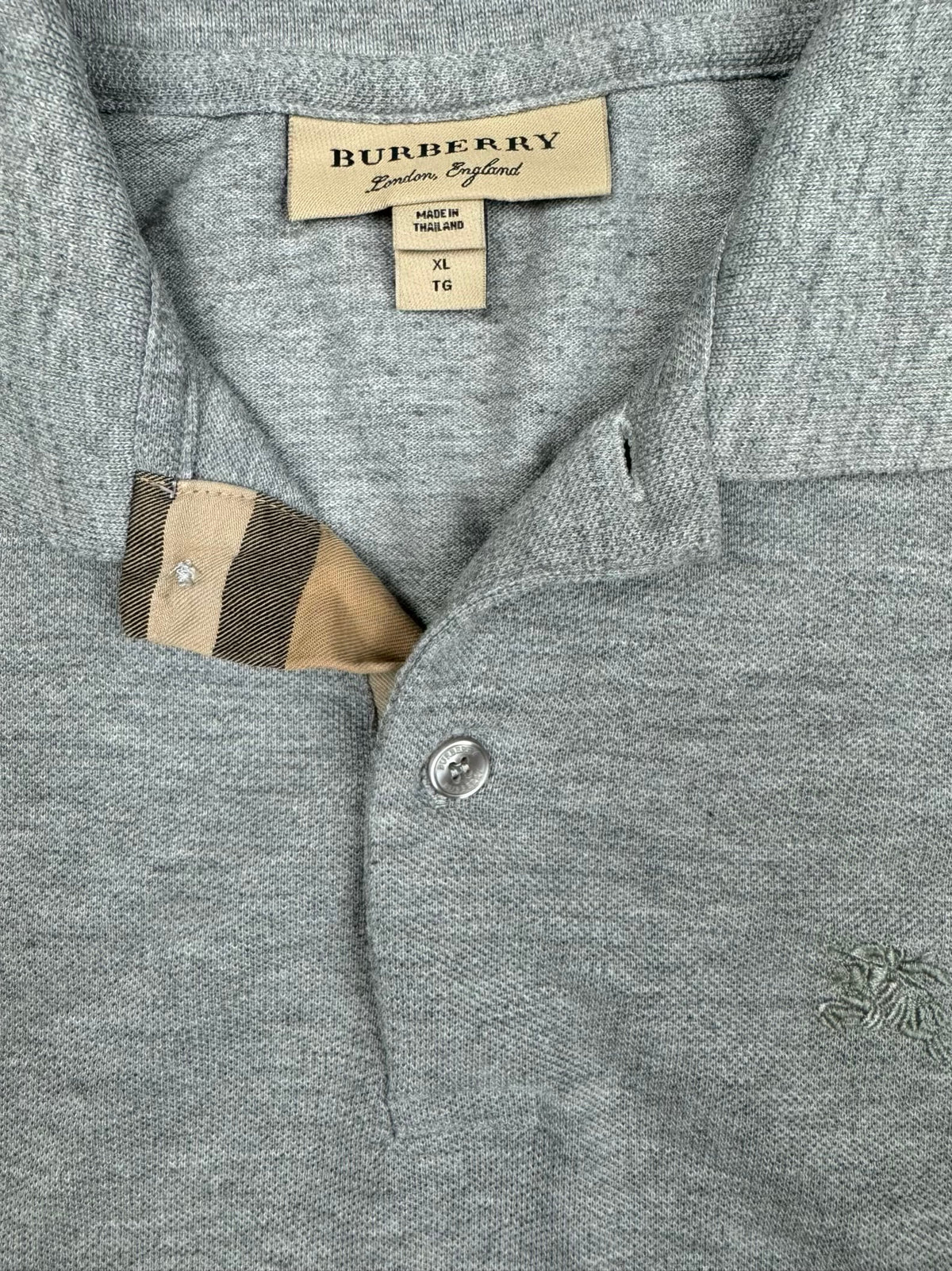 vintage Burberry polo {L}