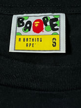 Carregar imagem no visualizador da galeria, vintage BAPE a bathing ape t-shirt  {S}

