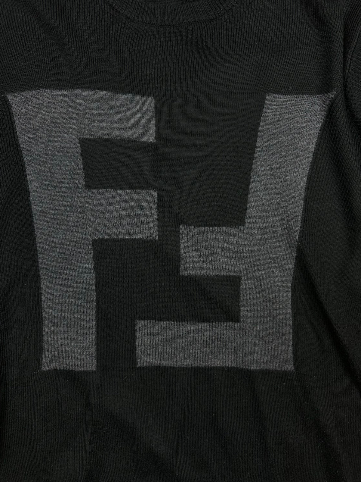 vintage Fendi knittedsweater {M}