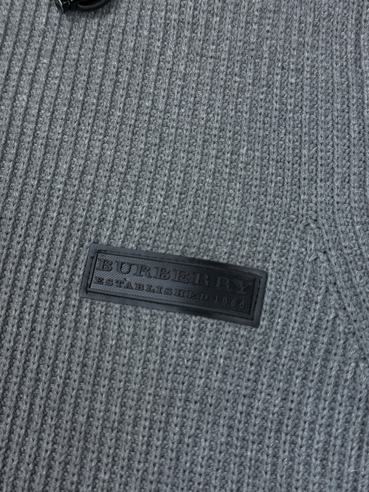 vintage Burberry Sport sweatjacket {XL}