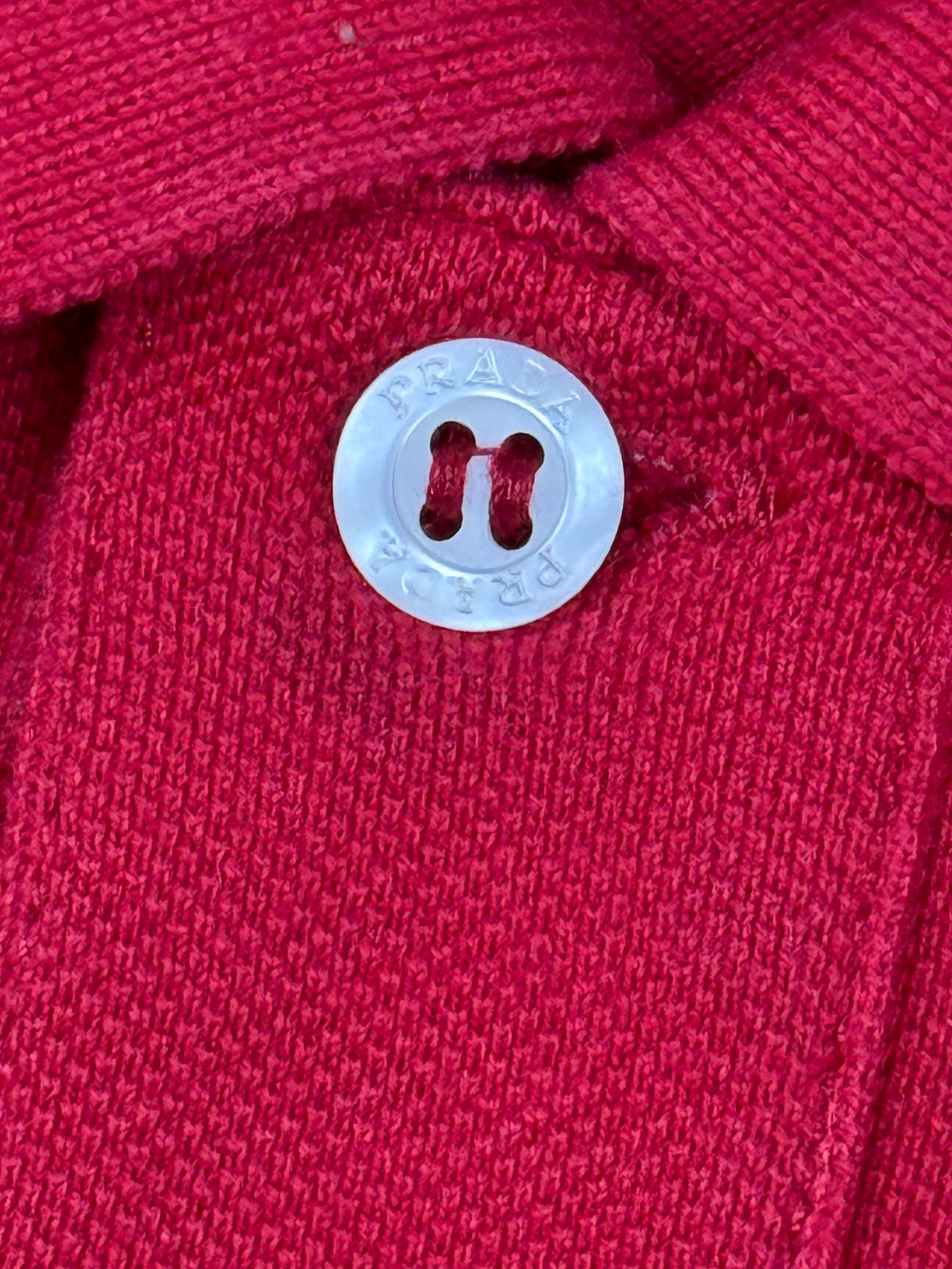 red Prada polo {L}