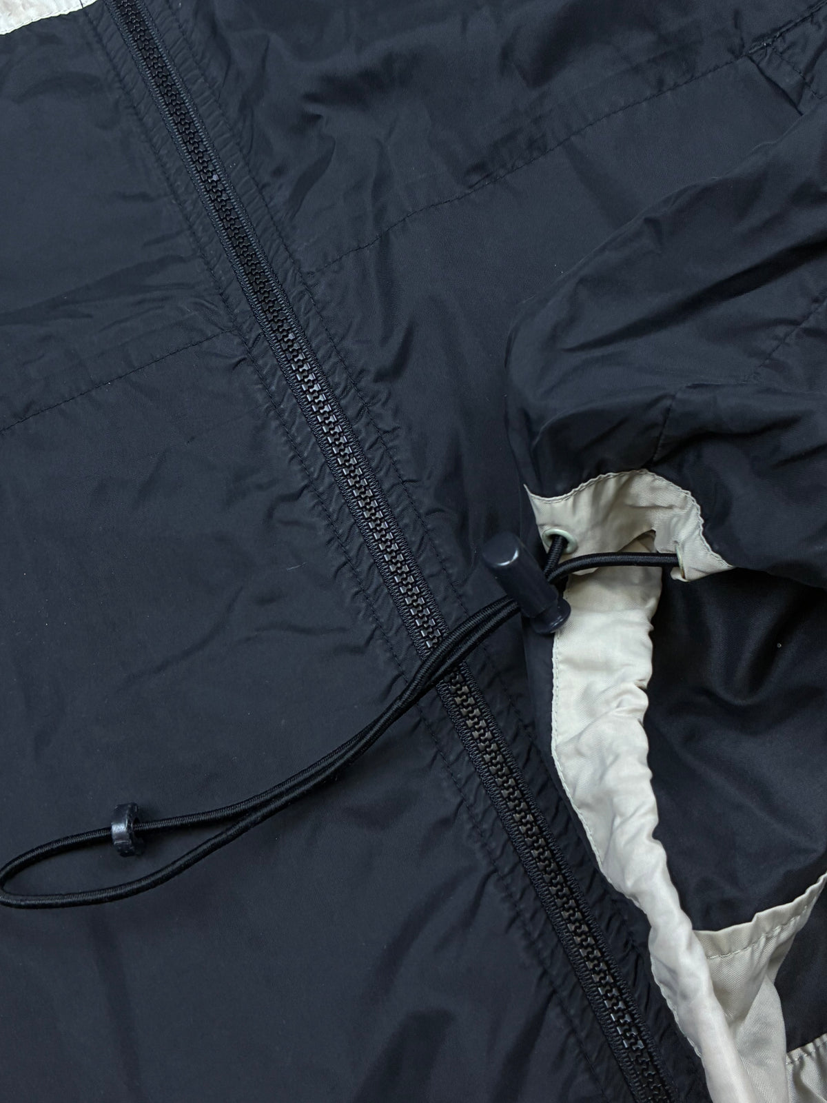 vintage Nike windbreaker {M}