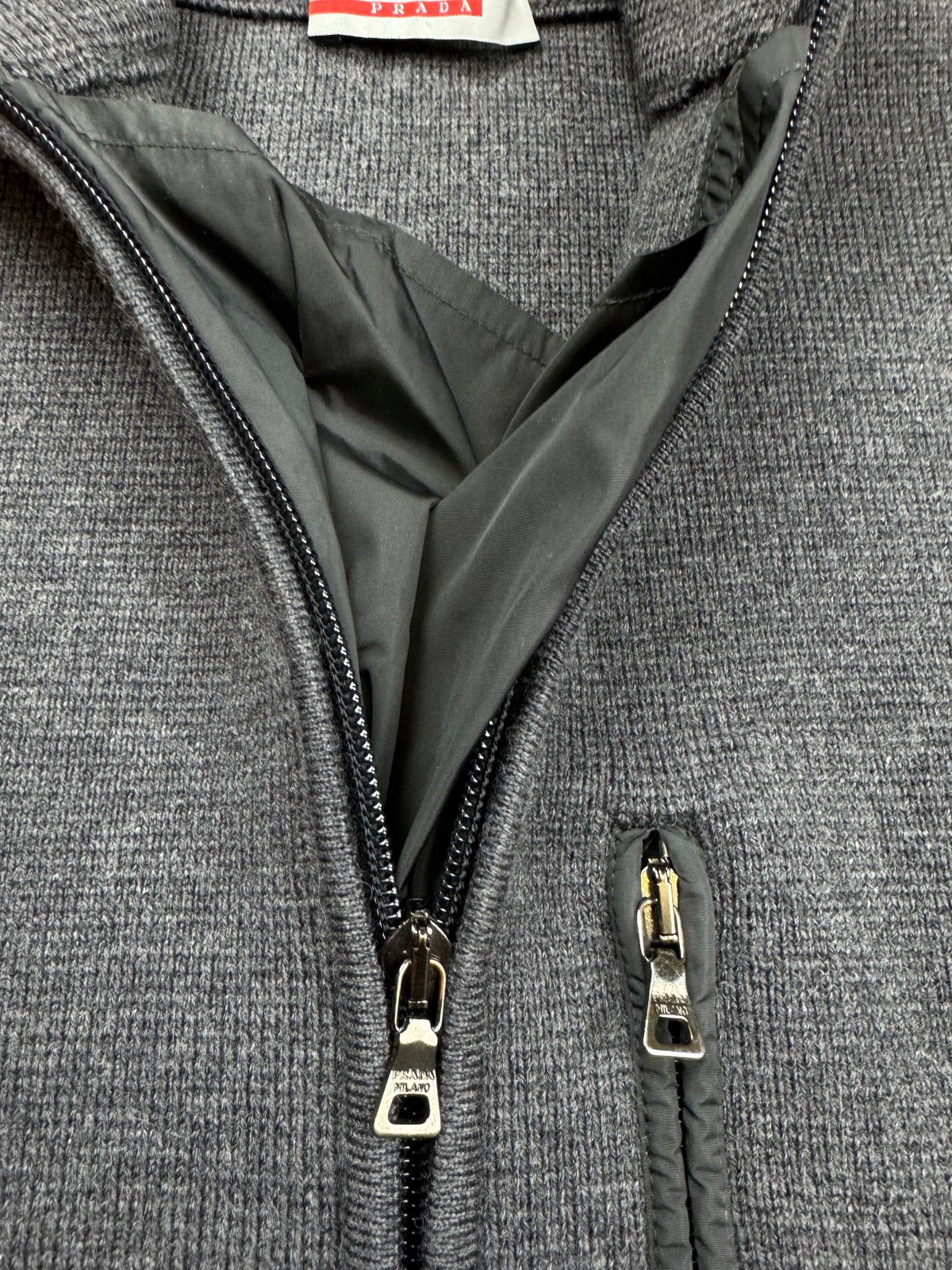 vintage Prada sweatjacket {M}