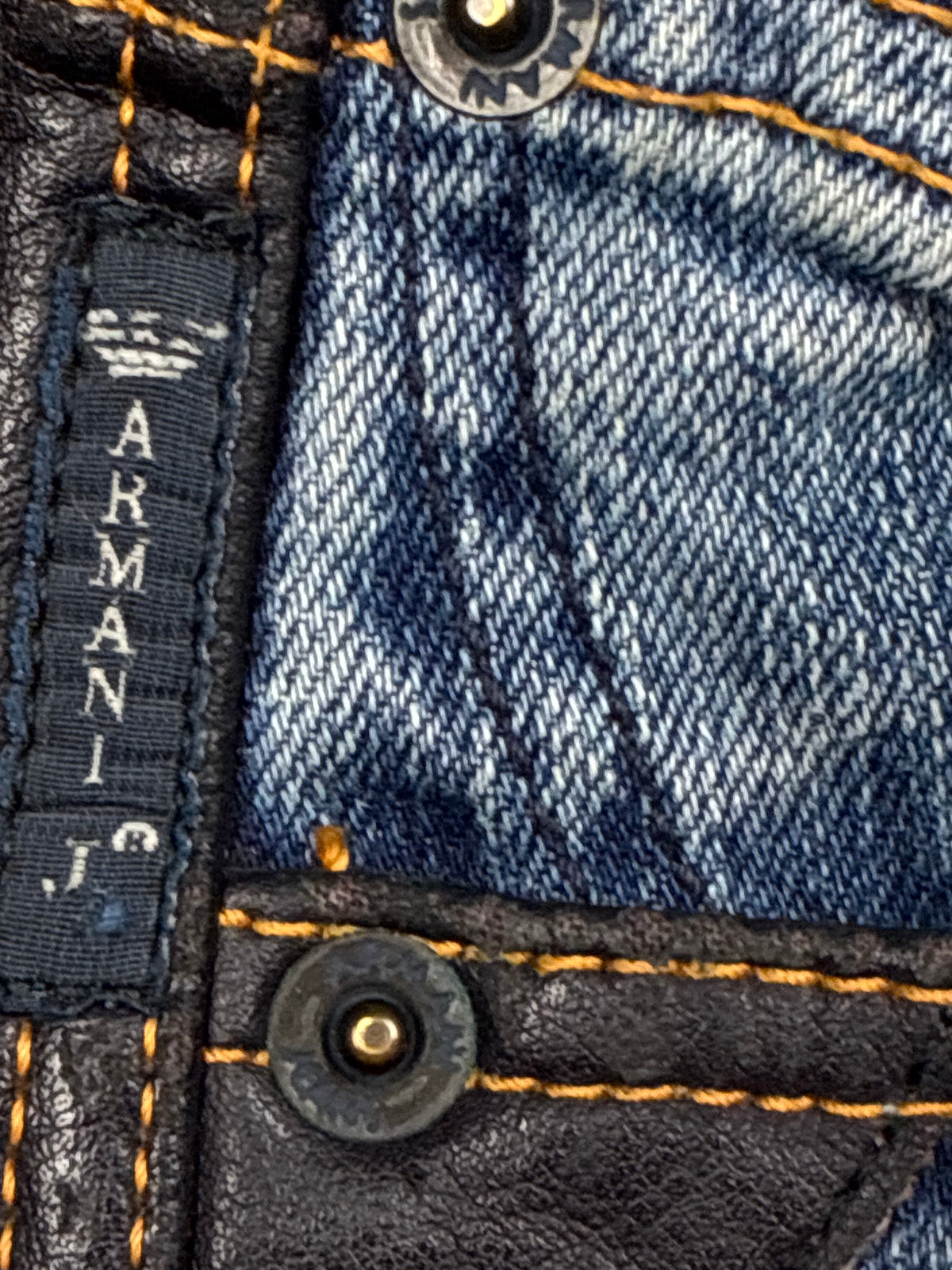 vintage Armani jeans {S}