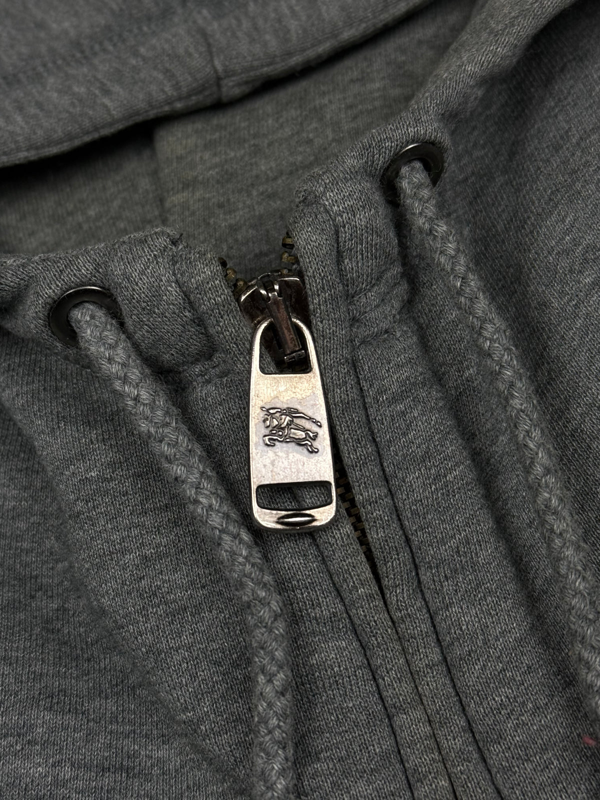 vintage Burberry sweatjacket {XL}