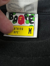 Lade das Bild in den Galerie-Viewer, vintage BAPE a bathing ape X Simpsons t-shirt {M}
