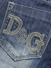 Cargar imagen en el visor de la galería, vintage Dolce &amp; Gabbana jeans {S}
