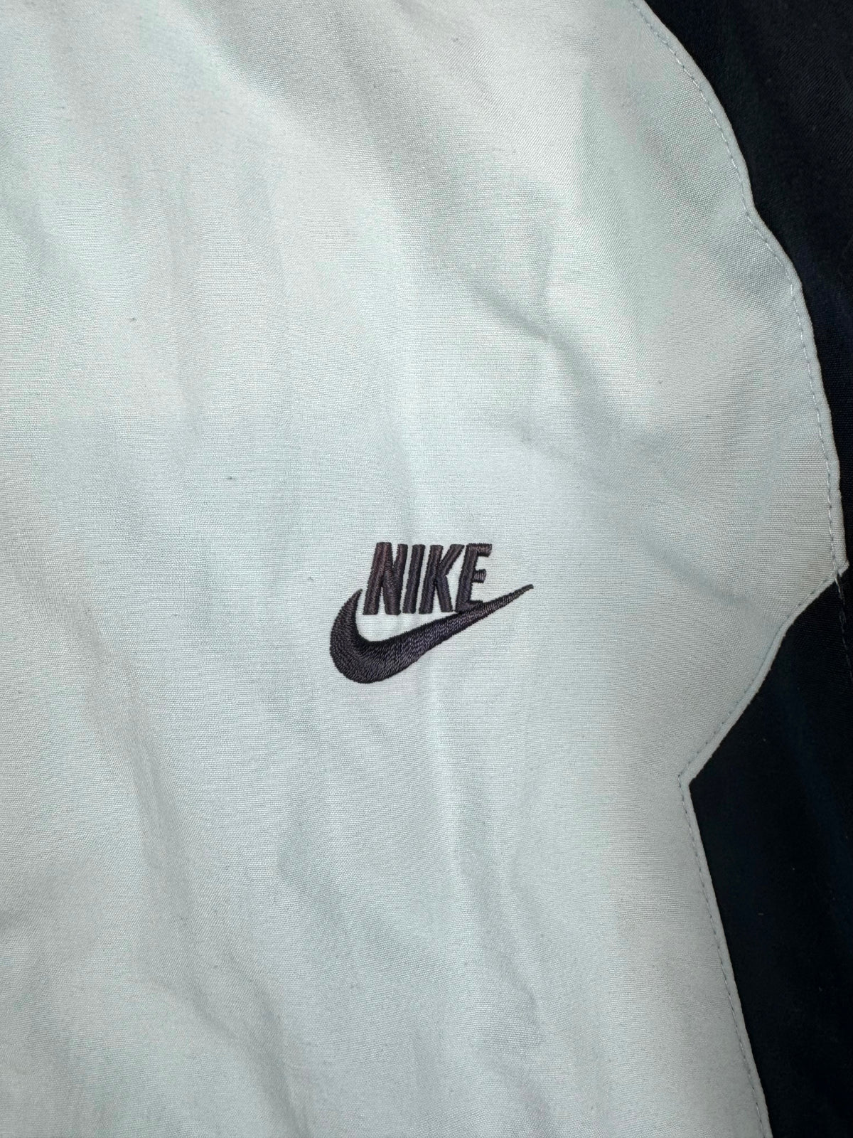 vintage babyblue Nike windbreaker {M}