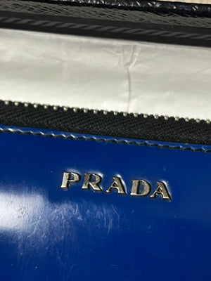 vintage Prada slingbag