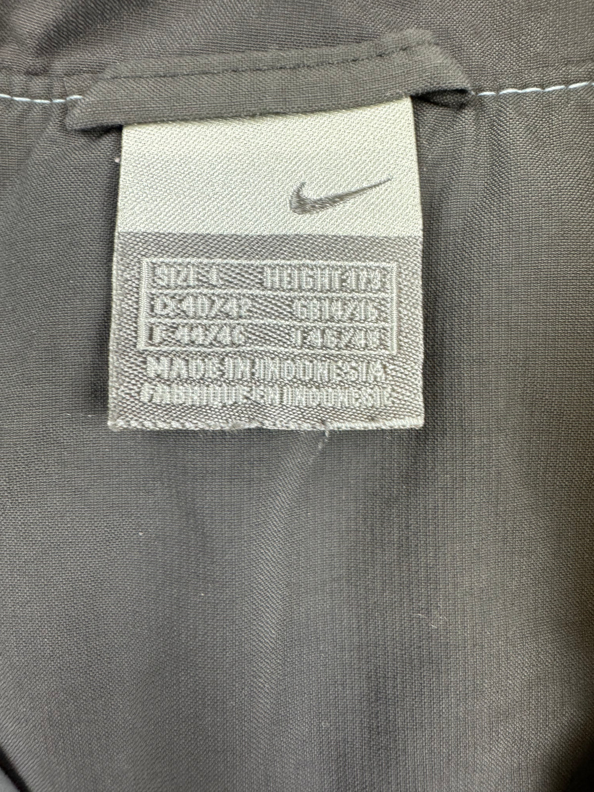 vintage Nike windbreaker {S}