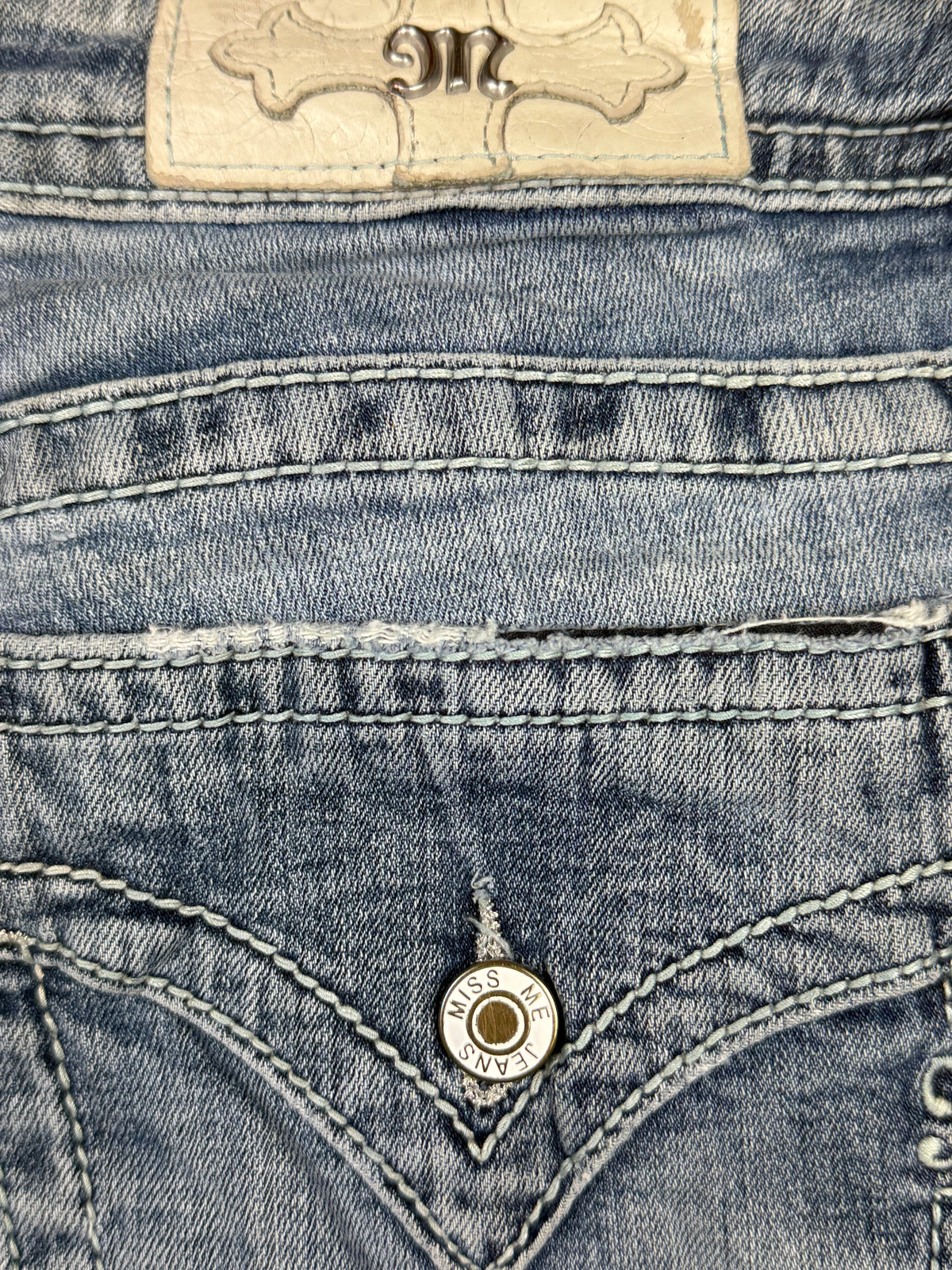 vintage Miss Me jeans {L}