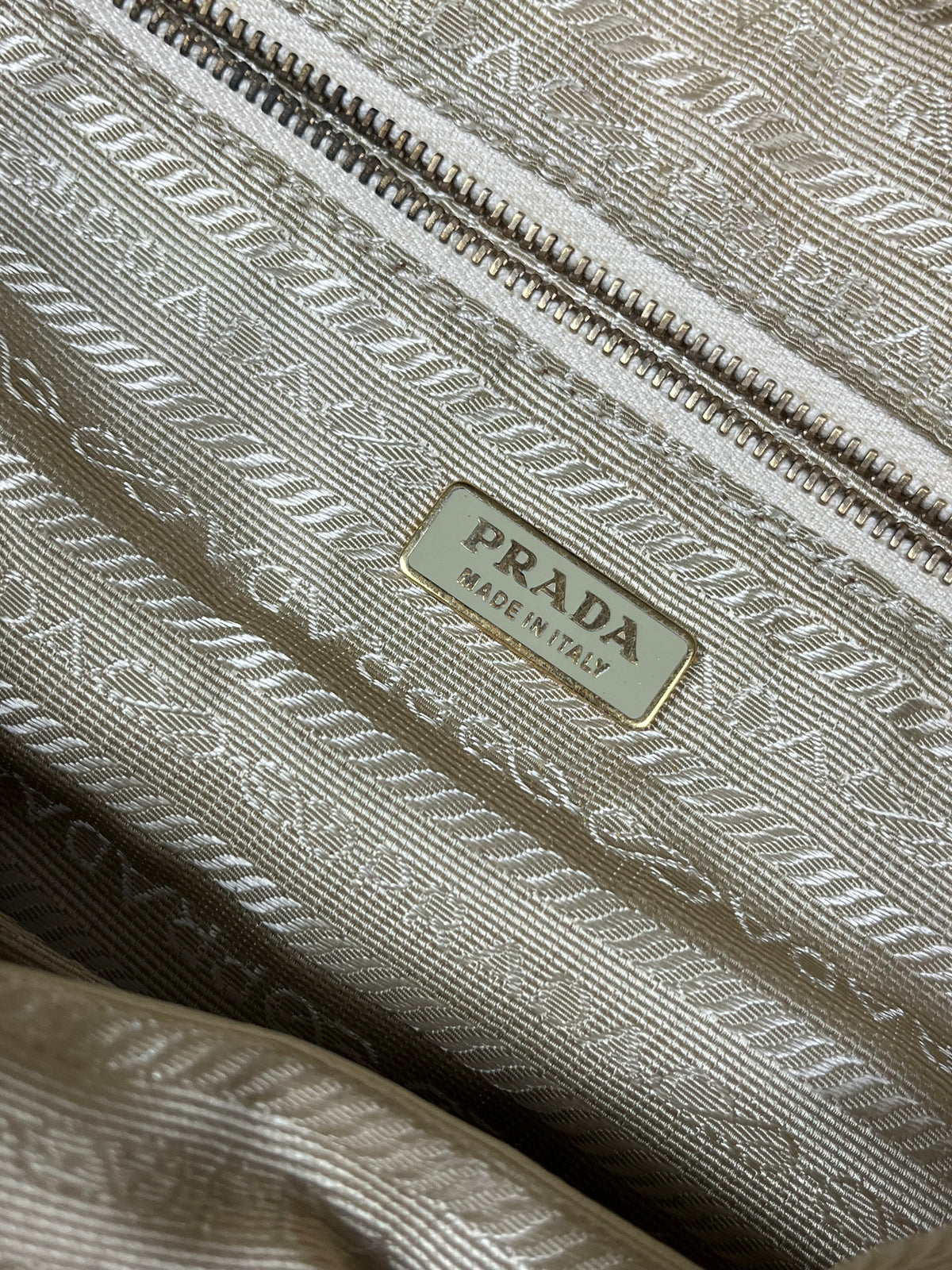 vintage Prada shoulderbag