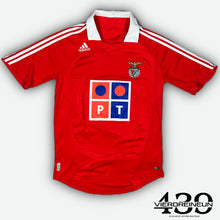 Carregar imagem no visualizador da galeria, vintage Adidas SL Benfica 2007-2008 home jersey {XL}
