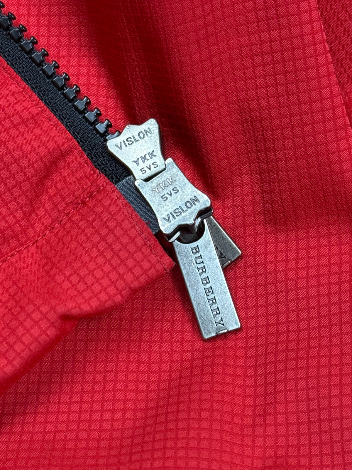 vintage Burberry Golf windbreaker {L}