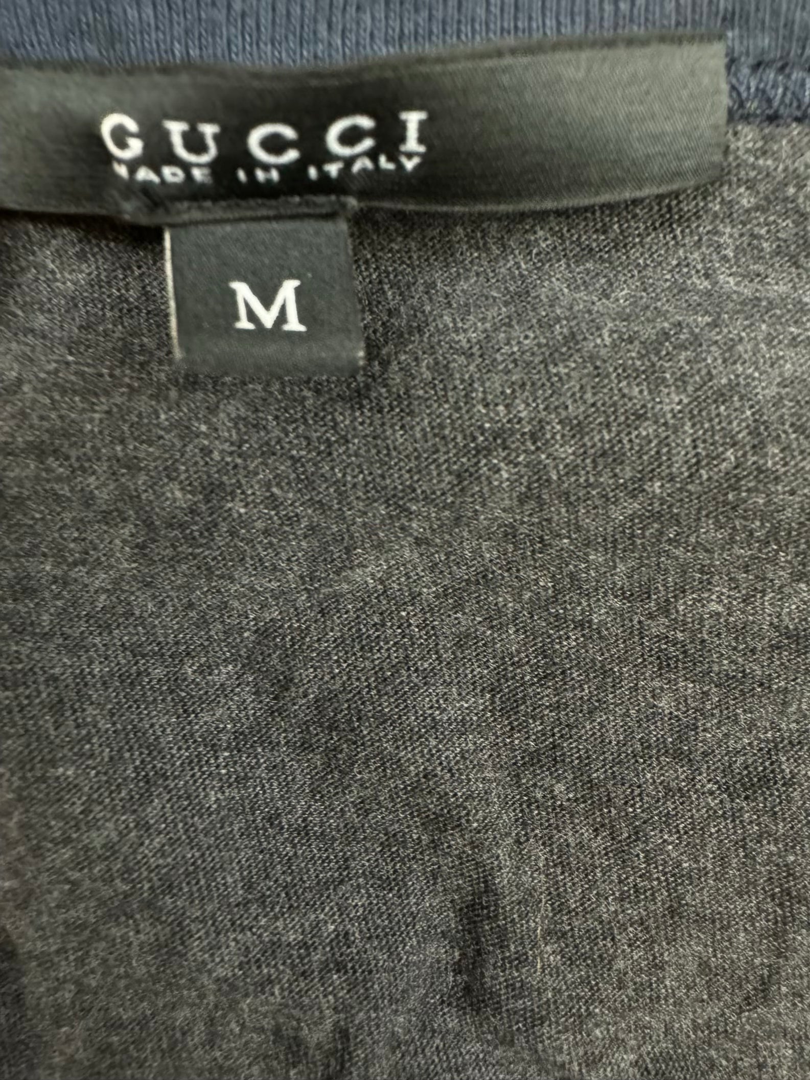 vintage Gucci t-shirt {M}