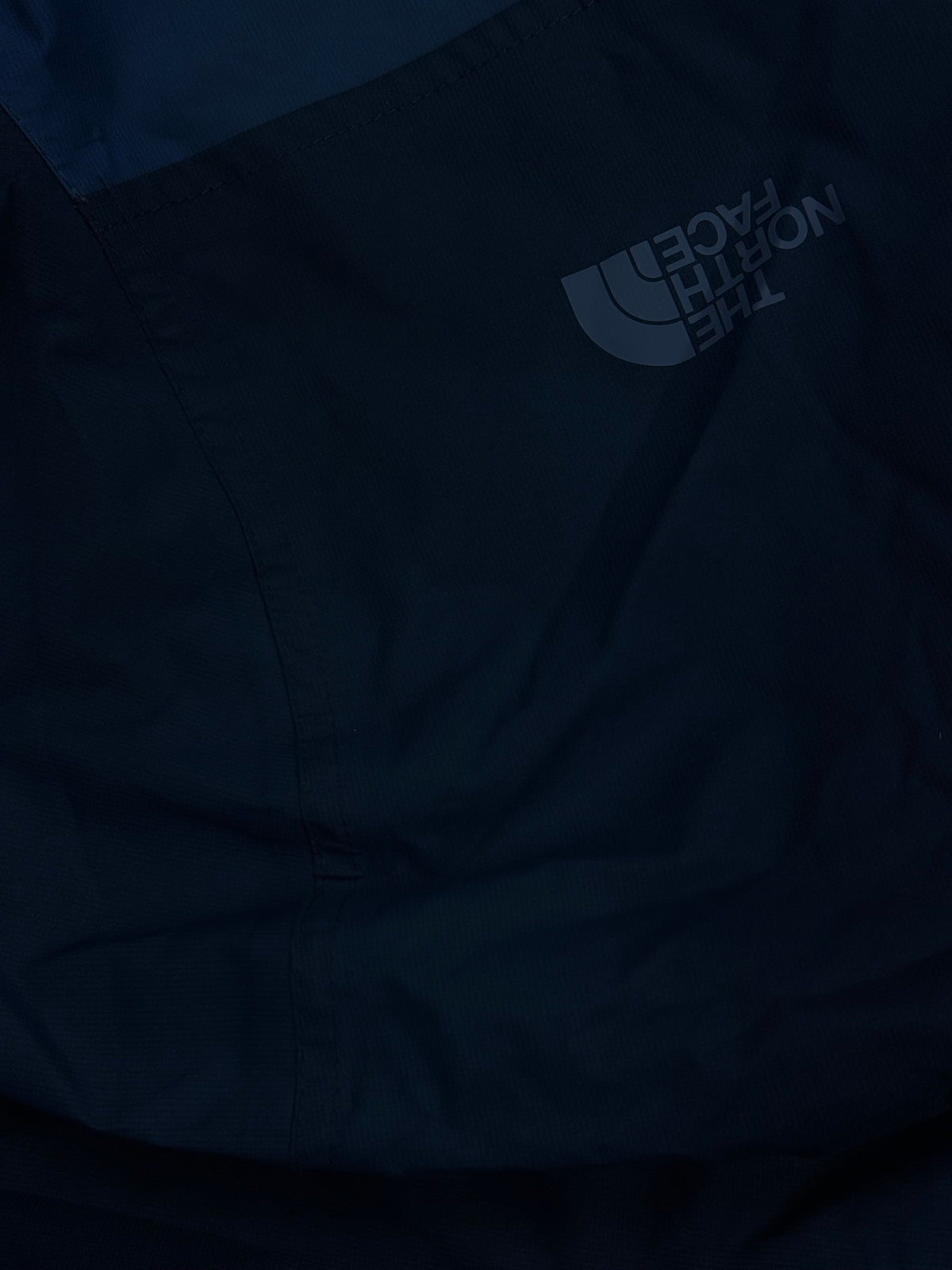 vintage The North Face windbreaker {L}