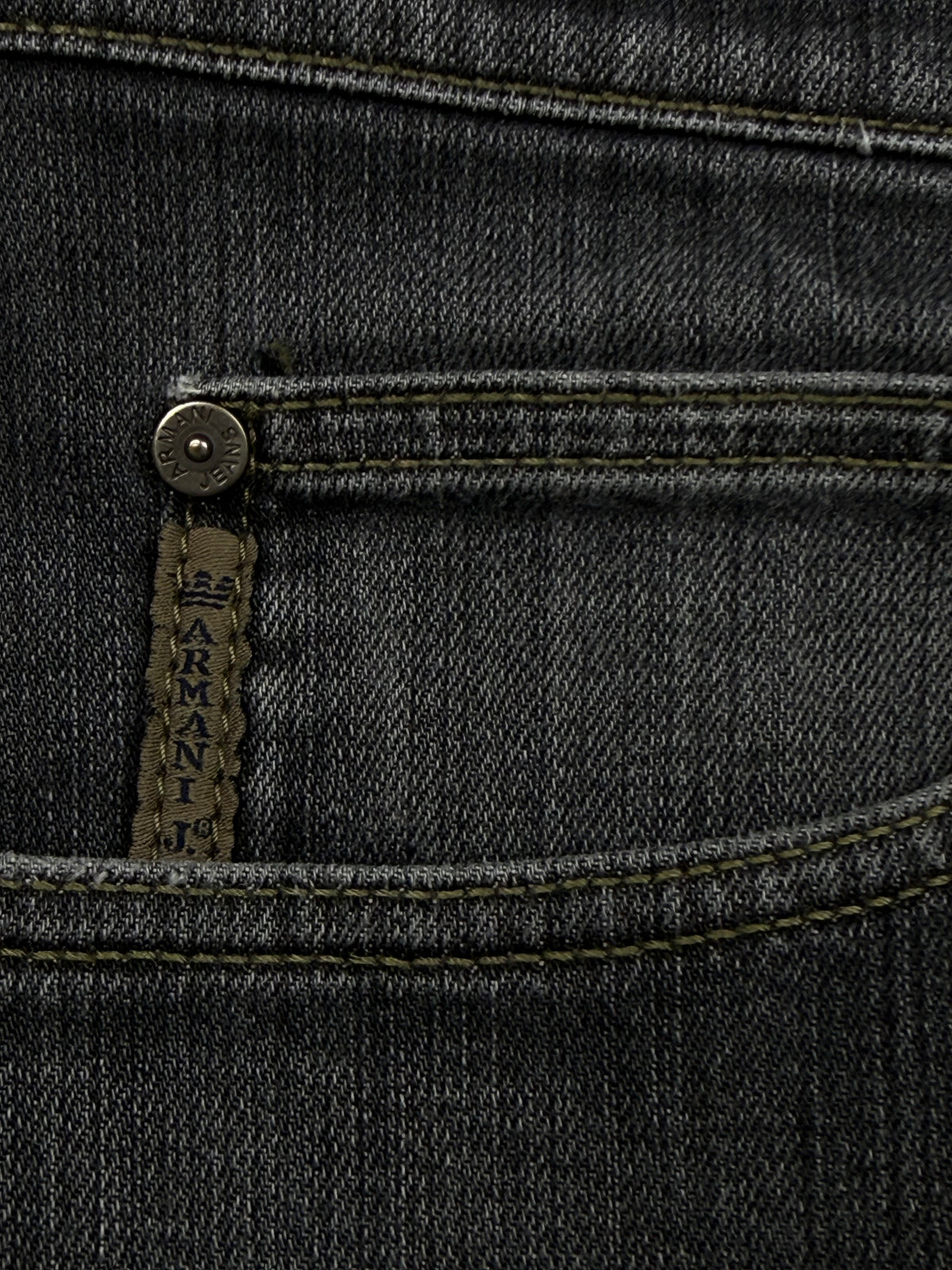vintage Armani jeans {M}