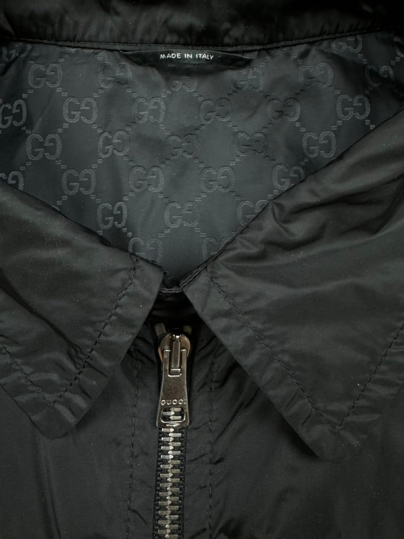 vintage Gucci windbreaker {S}