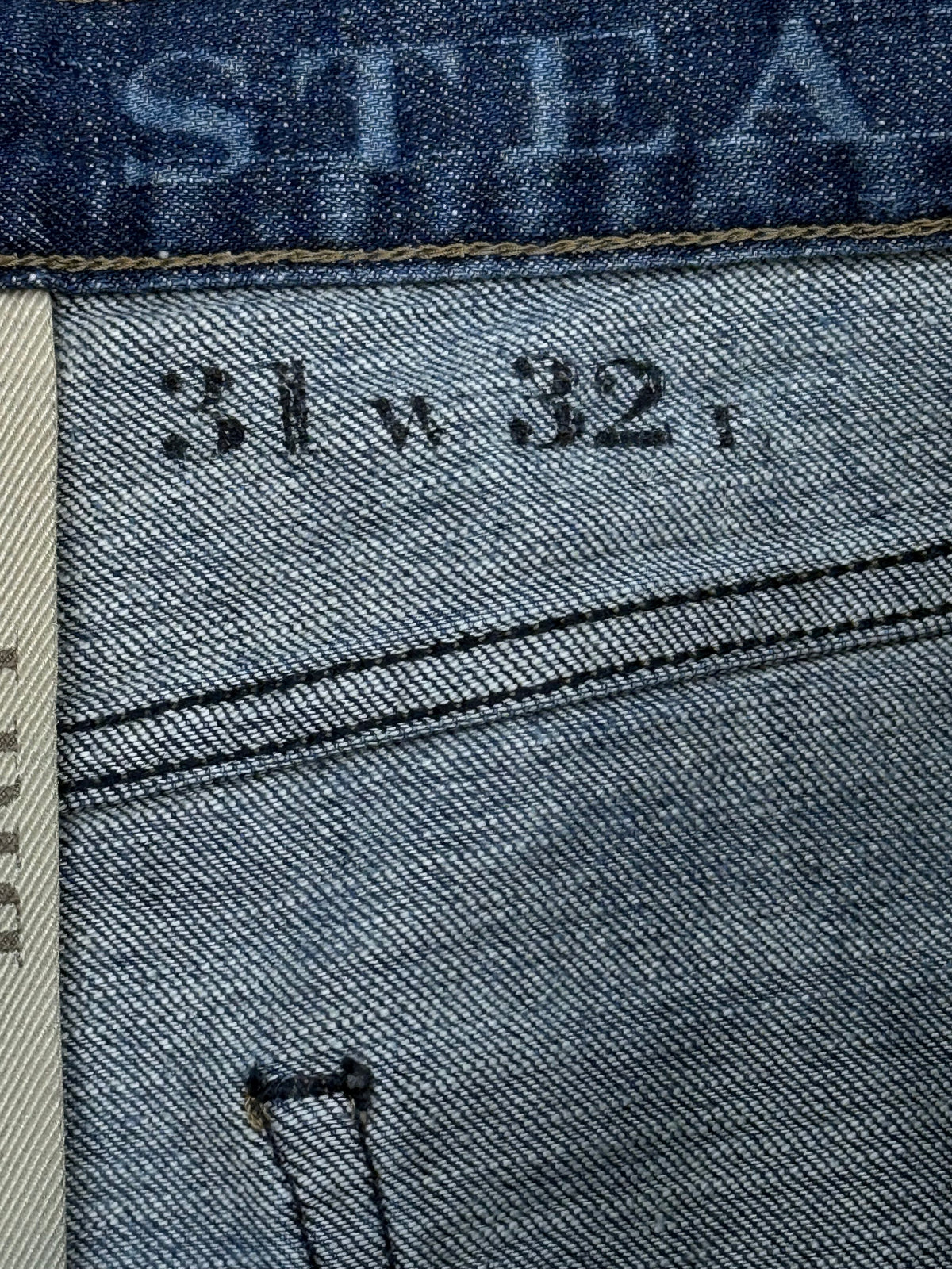vintage Burberry jeans {S}