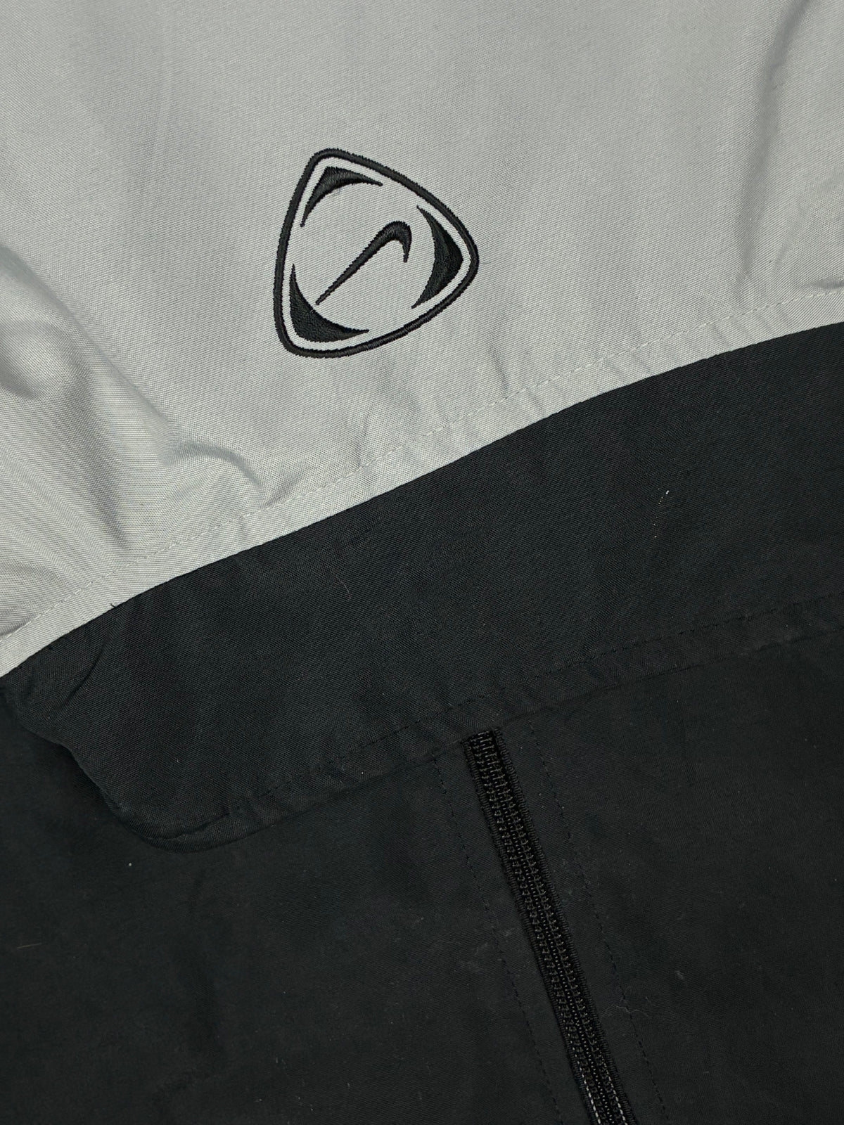 vintage Nike windbreaker {L}