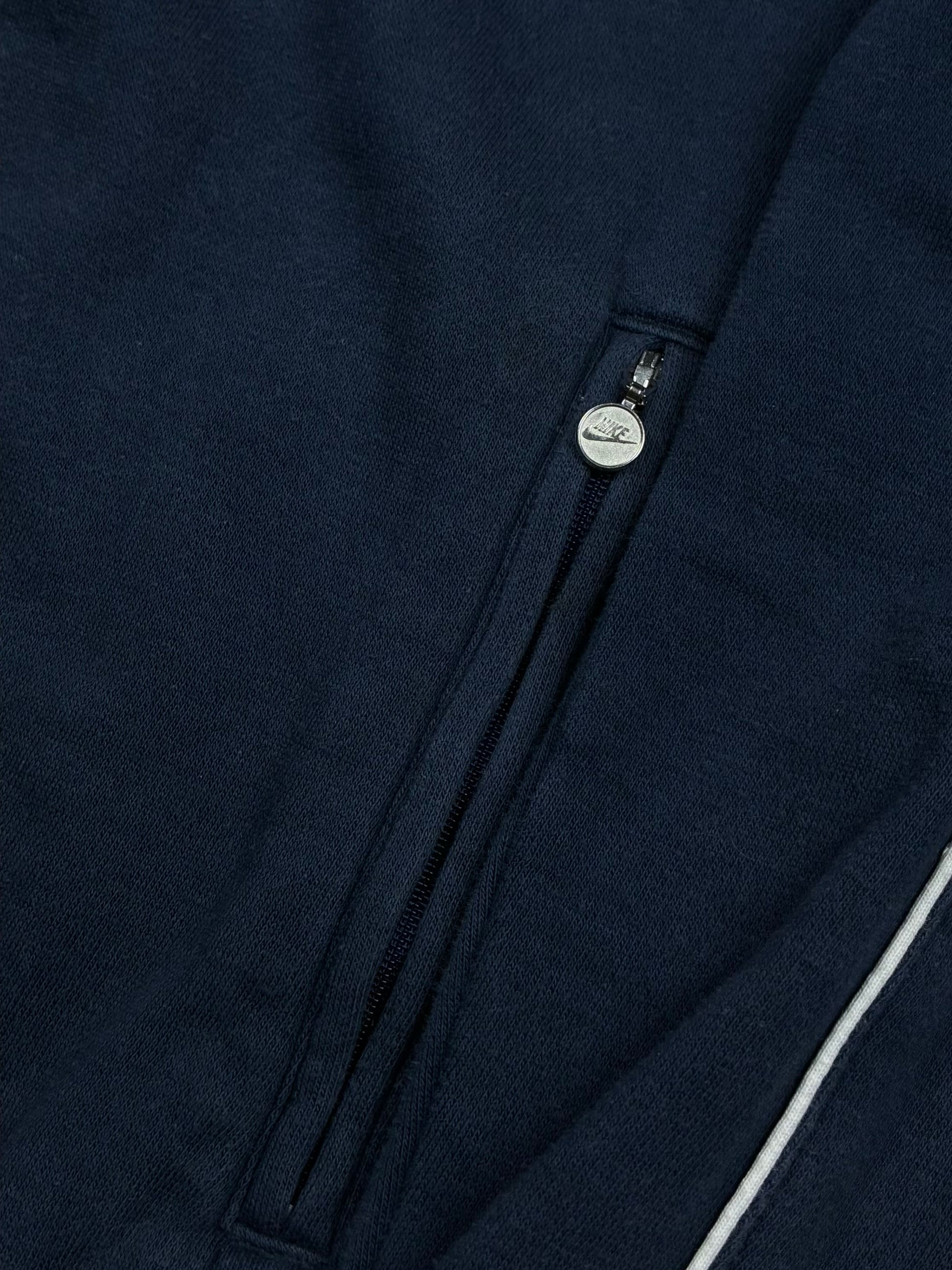 vintage Nike sweatjacket {L}