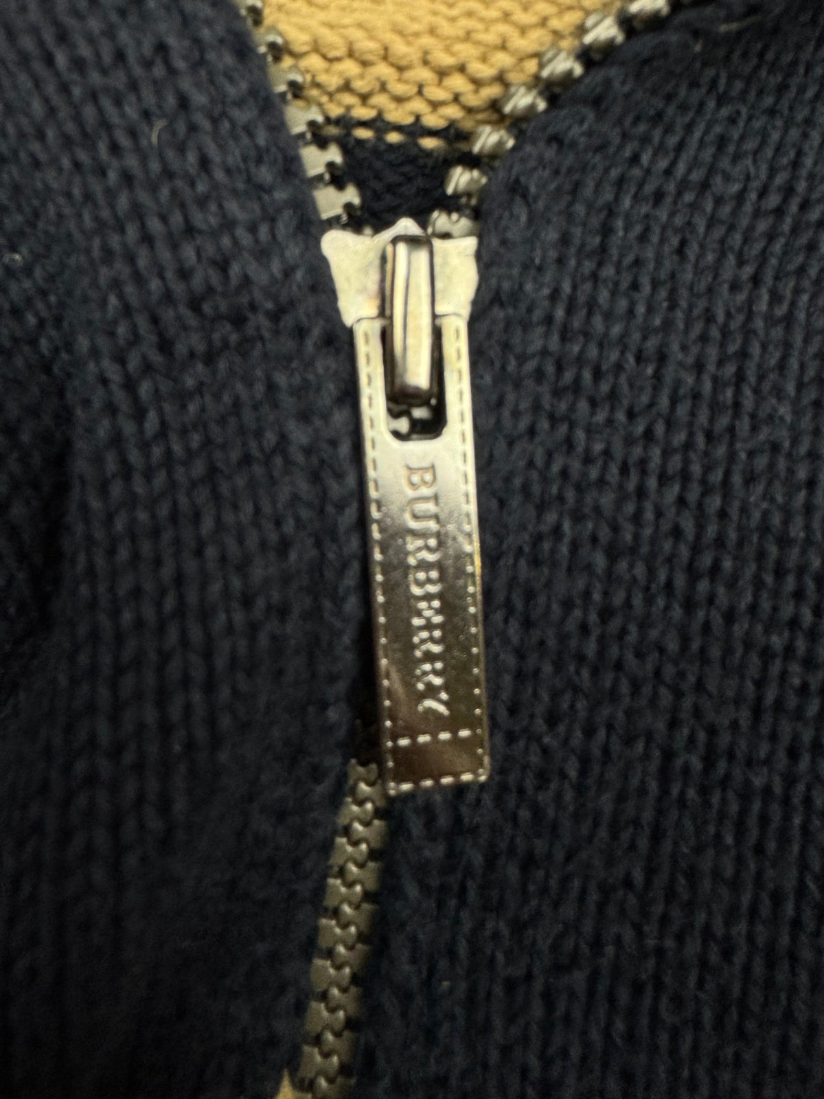 vintage Burberry sweatjacket {L}