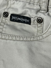 Φόρτωση εικόνας στο εργαλείο προβολής Συλλογής, vintage Yves Saint Laurent shorts {M}
