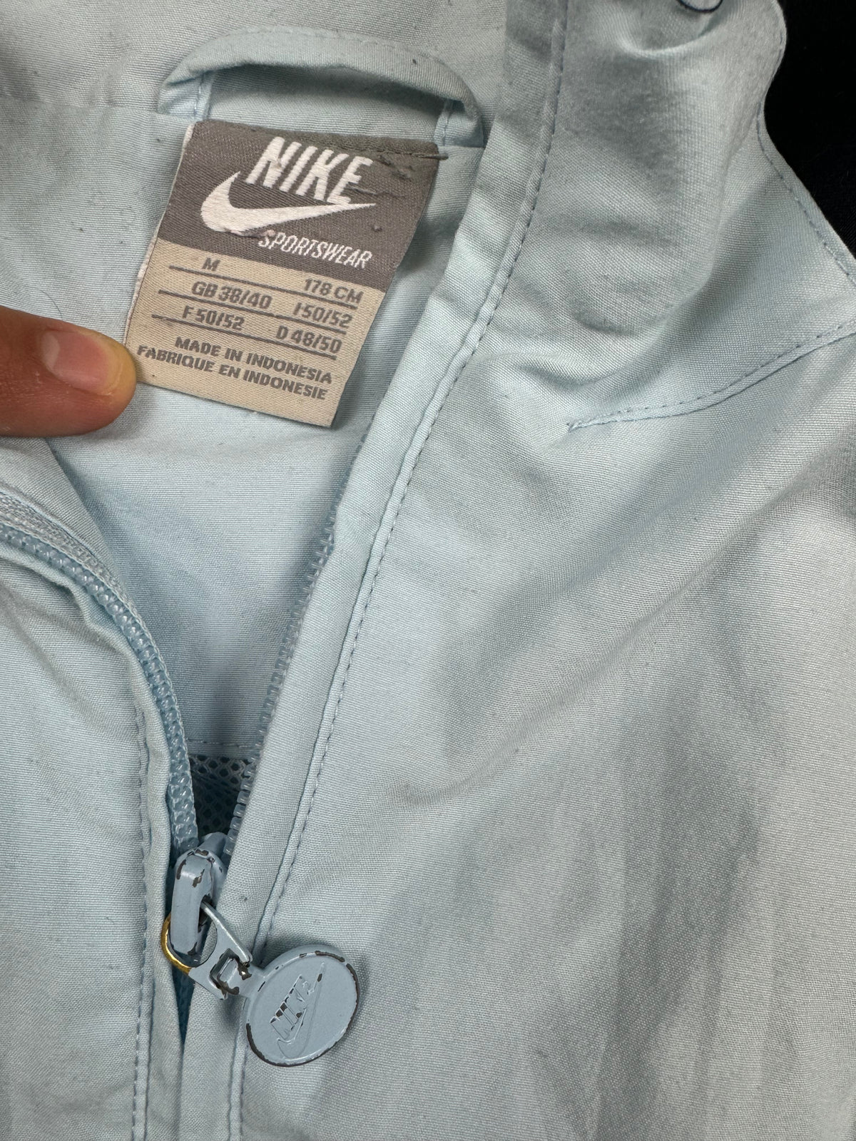 vintage babyblue Nike windbreaker {M}