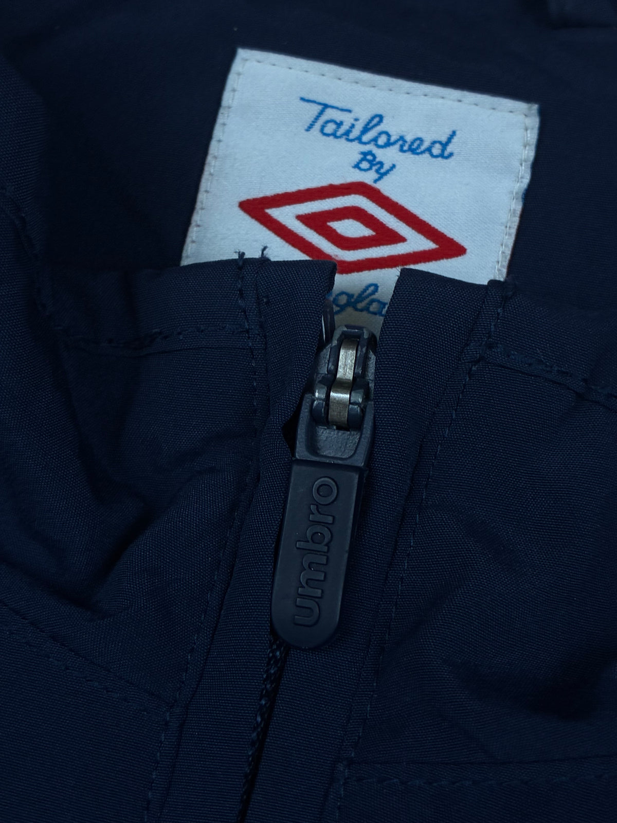 vintage Umbro England windbreaker {XL}