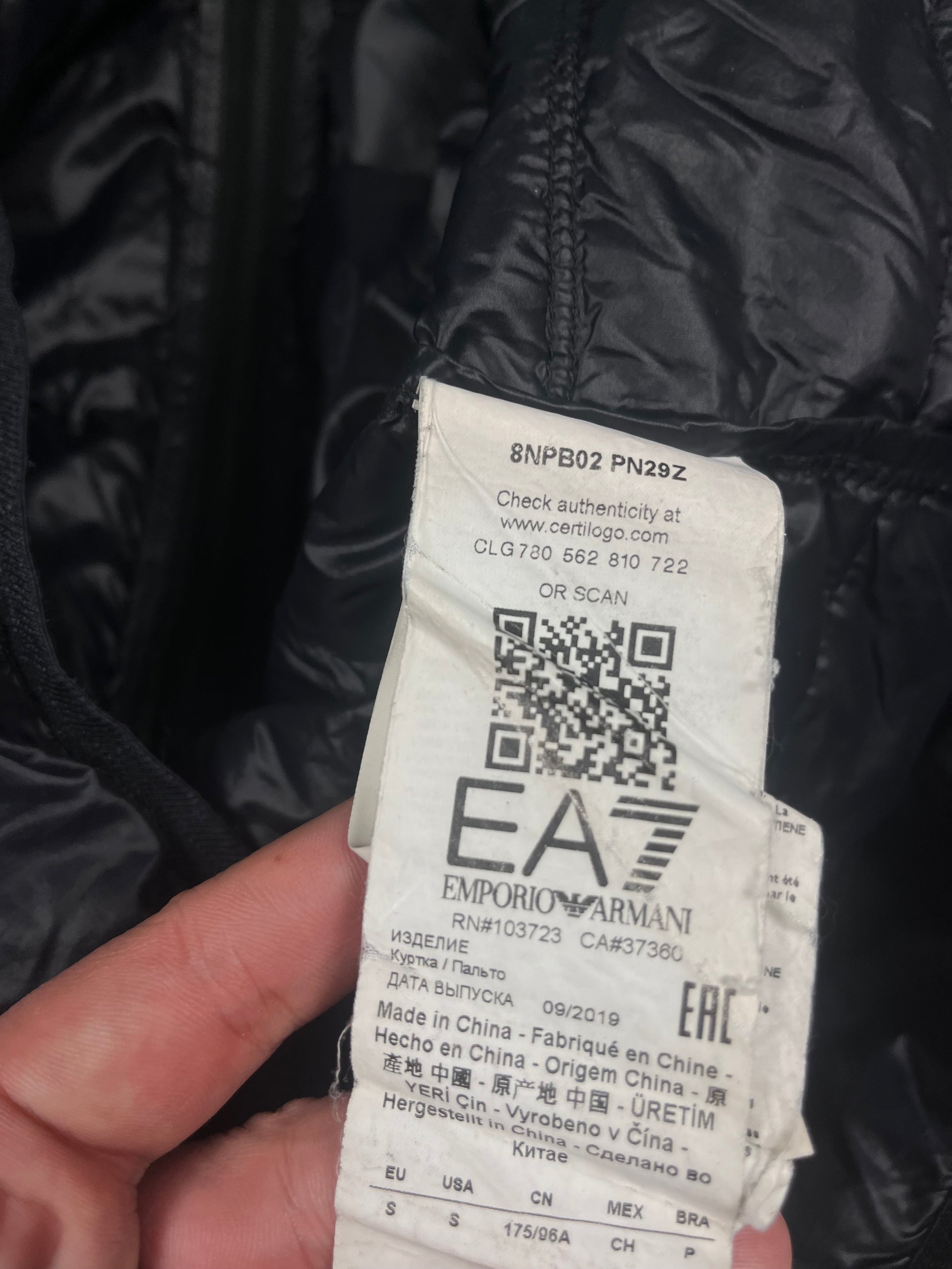 vintage EA7 Emporio Armani pufferjacket {S}