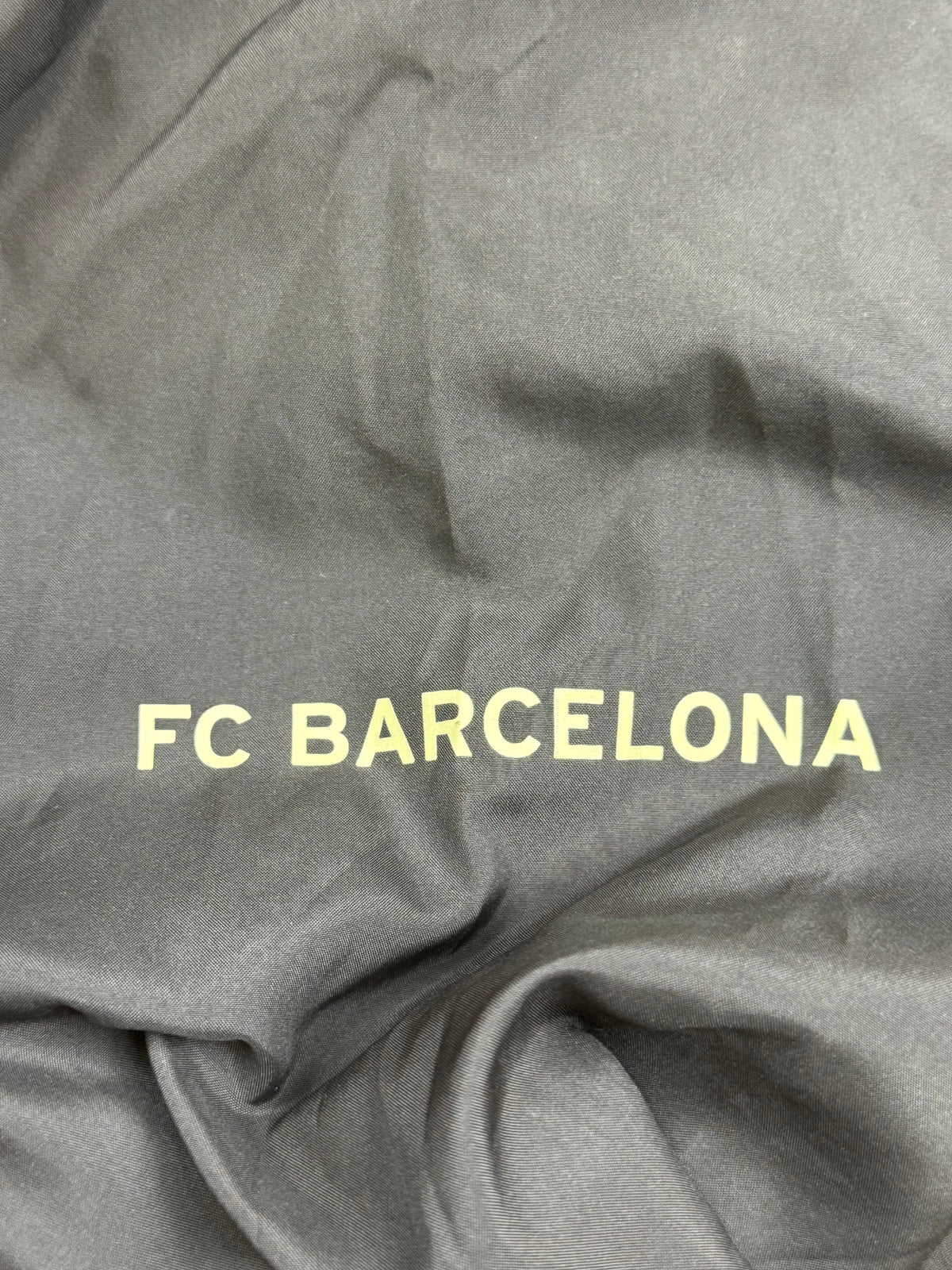 vintage Nike Fc Barcelona windbreaker {XL}