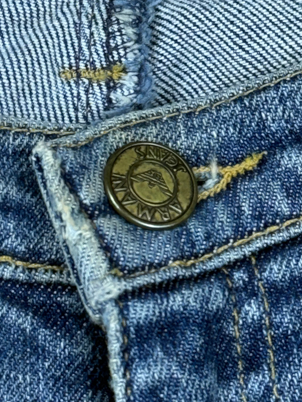 vintage Armani jeans {S}