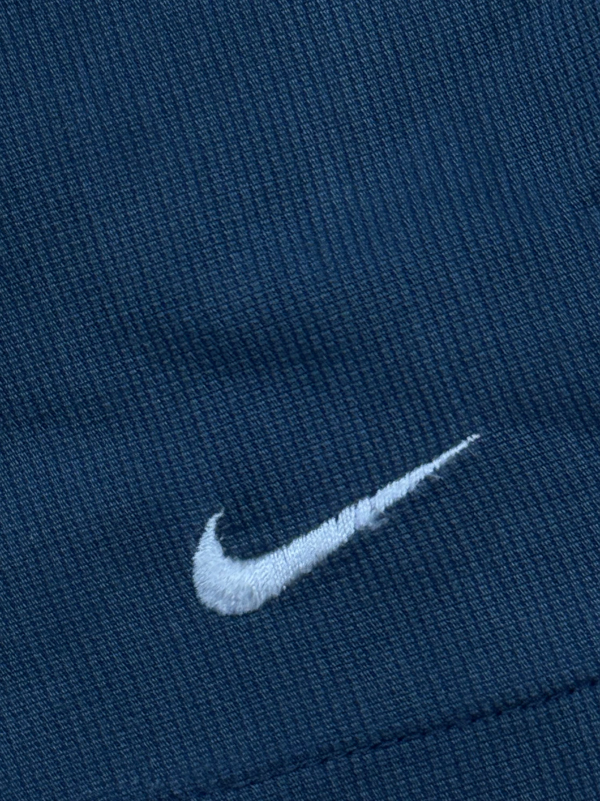 vintage Nike shorts {L}