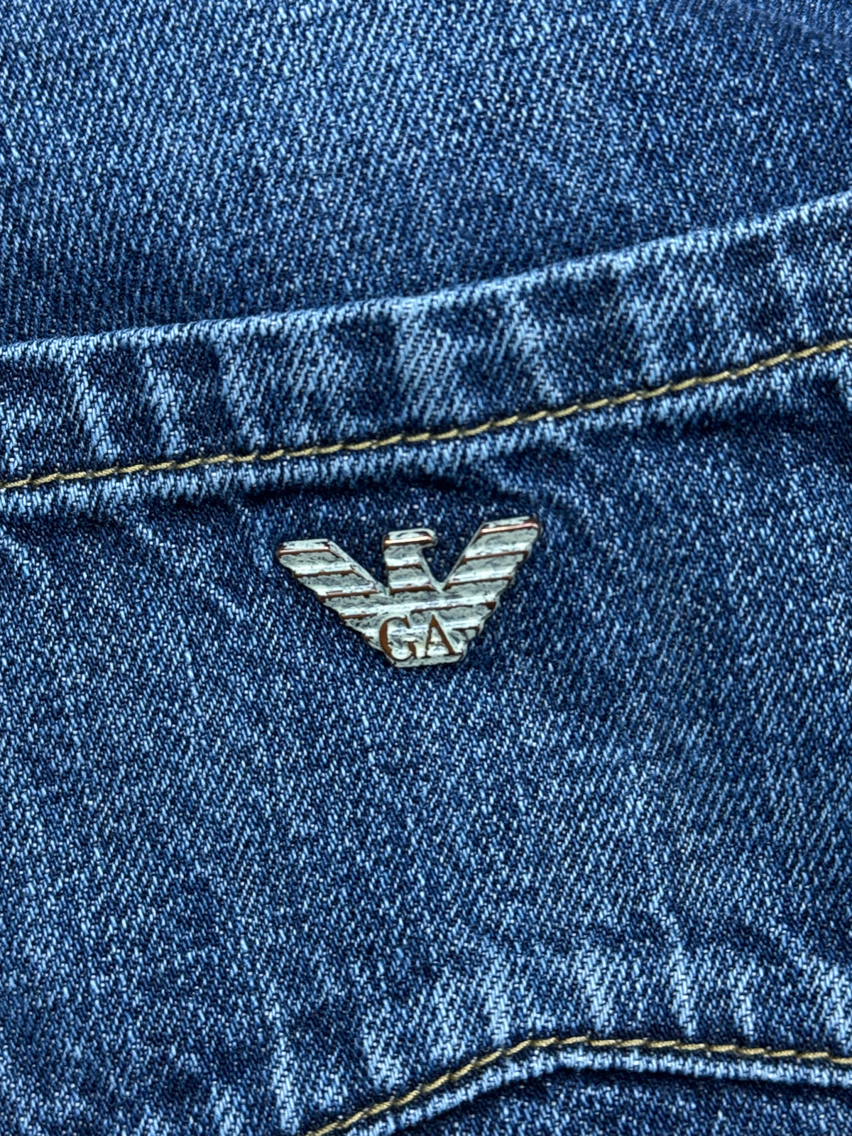 vintage Armani jeans {S}
