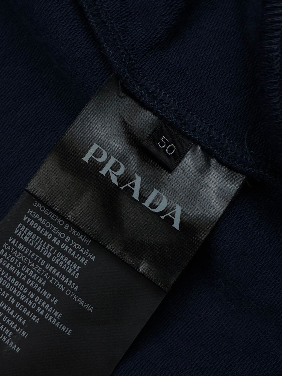 vintage Prada sweatjacket {L}