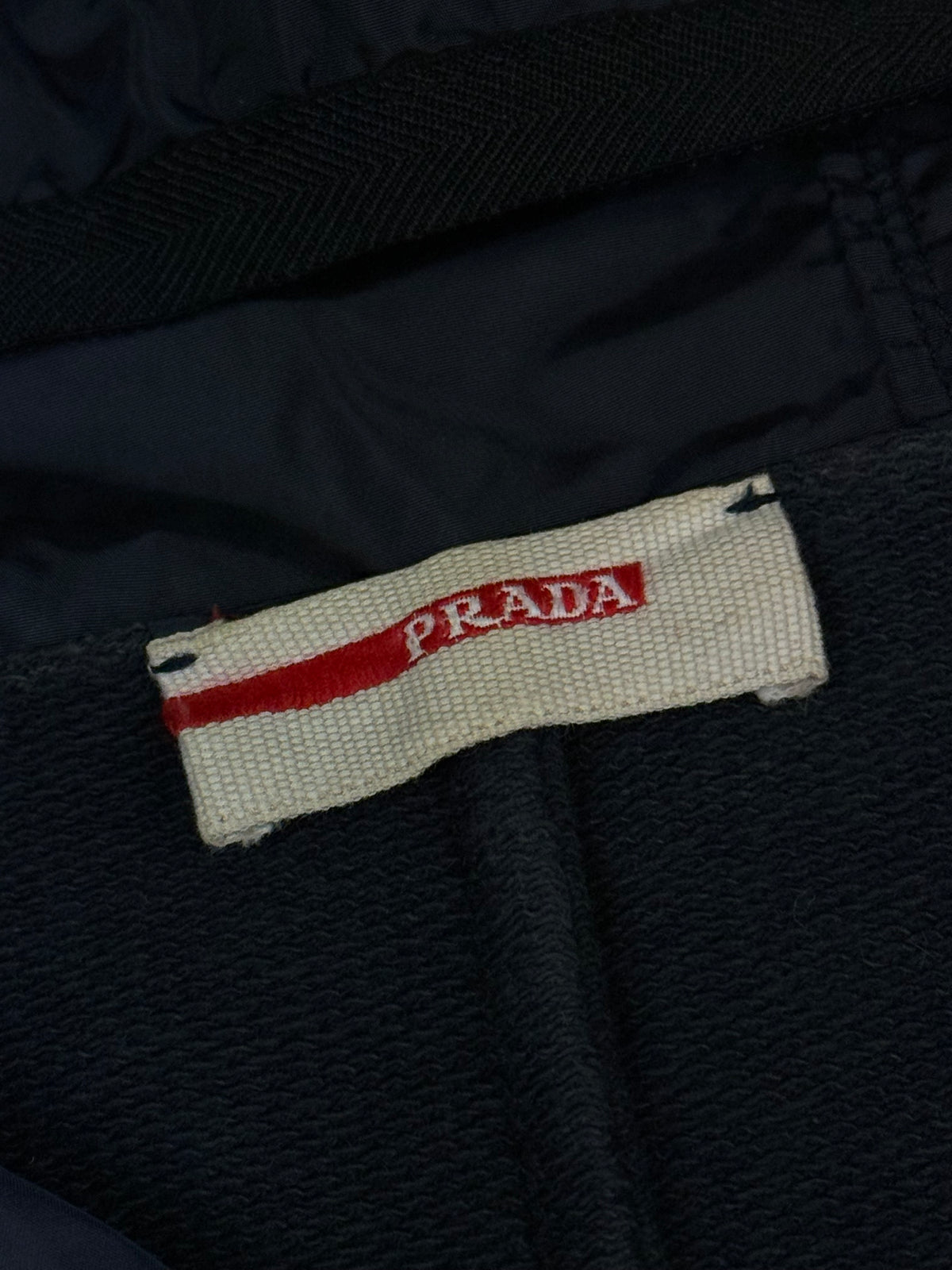 vintage Prada sweatjacket {XL}