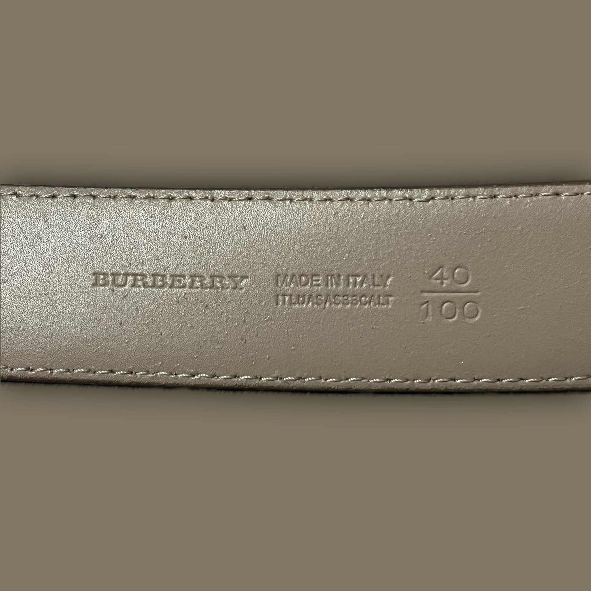 vintage Burberry belt