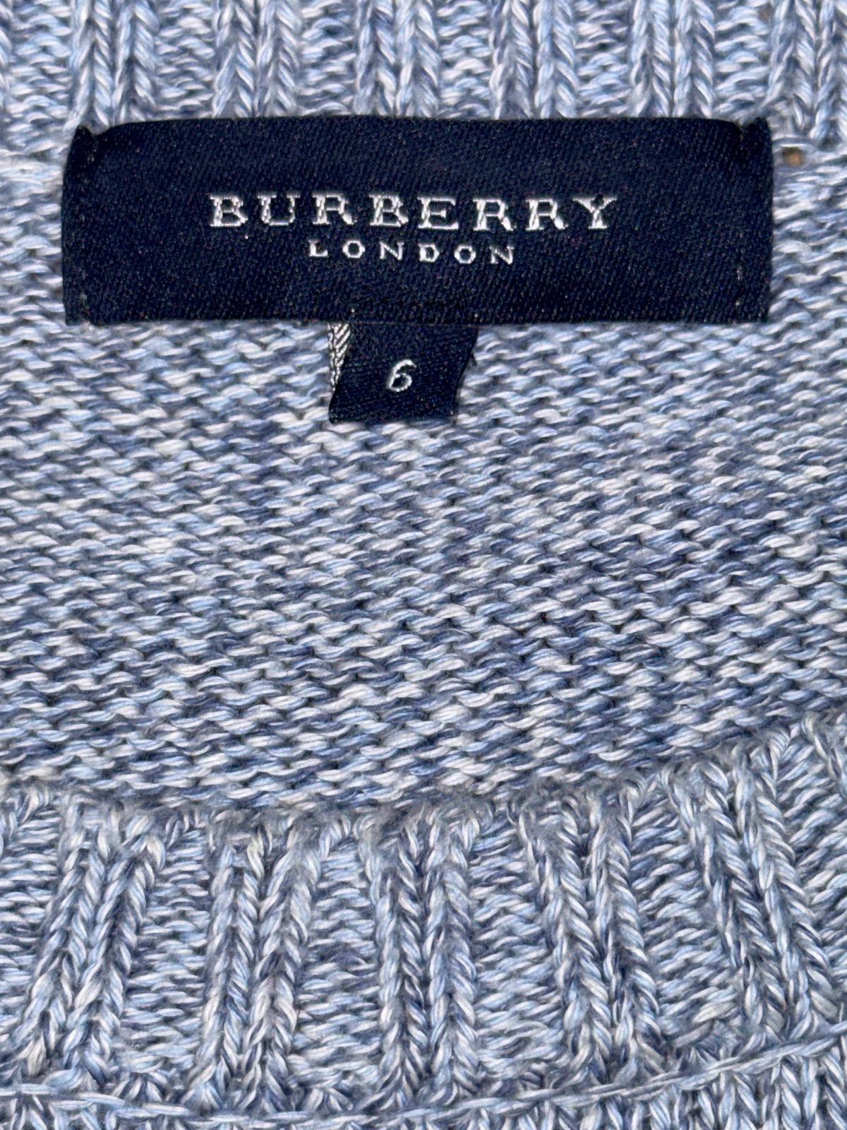 vintage babyblue Burberry knittedsweater