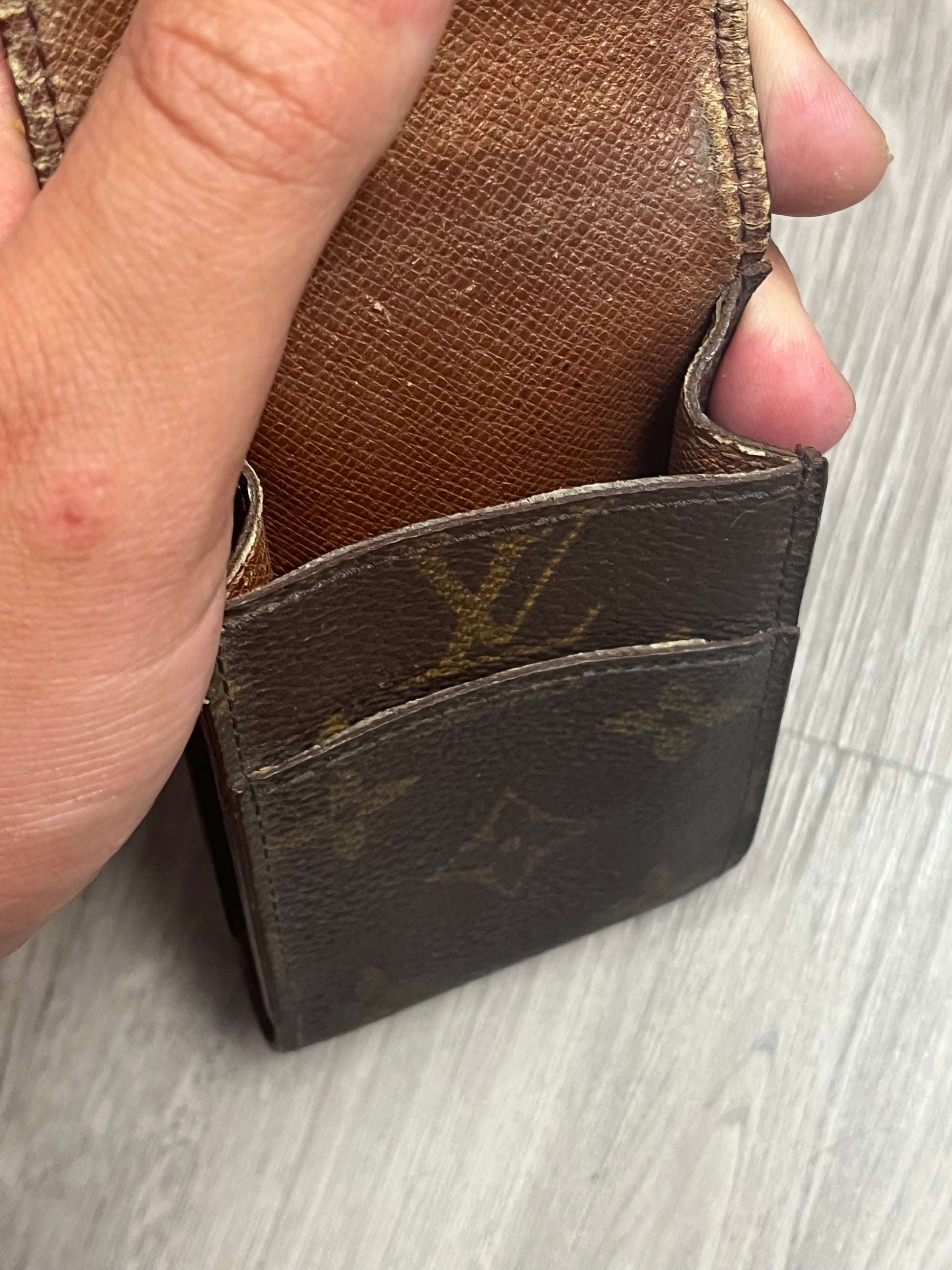 vintage Louis Vuitton cigarette-pouch