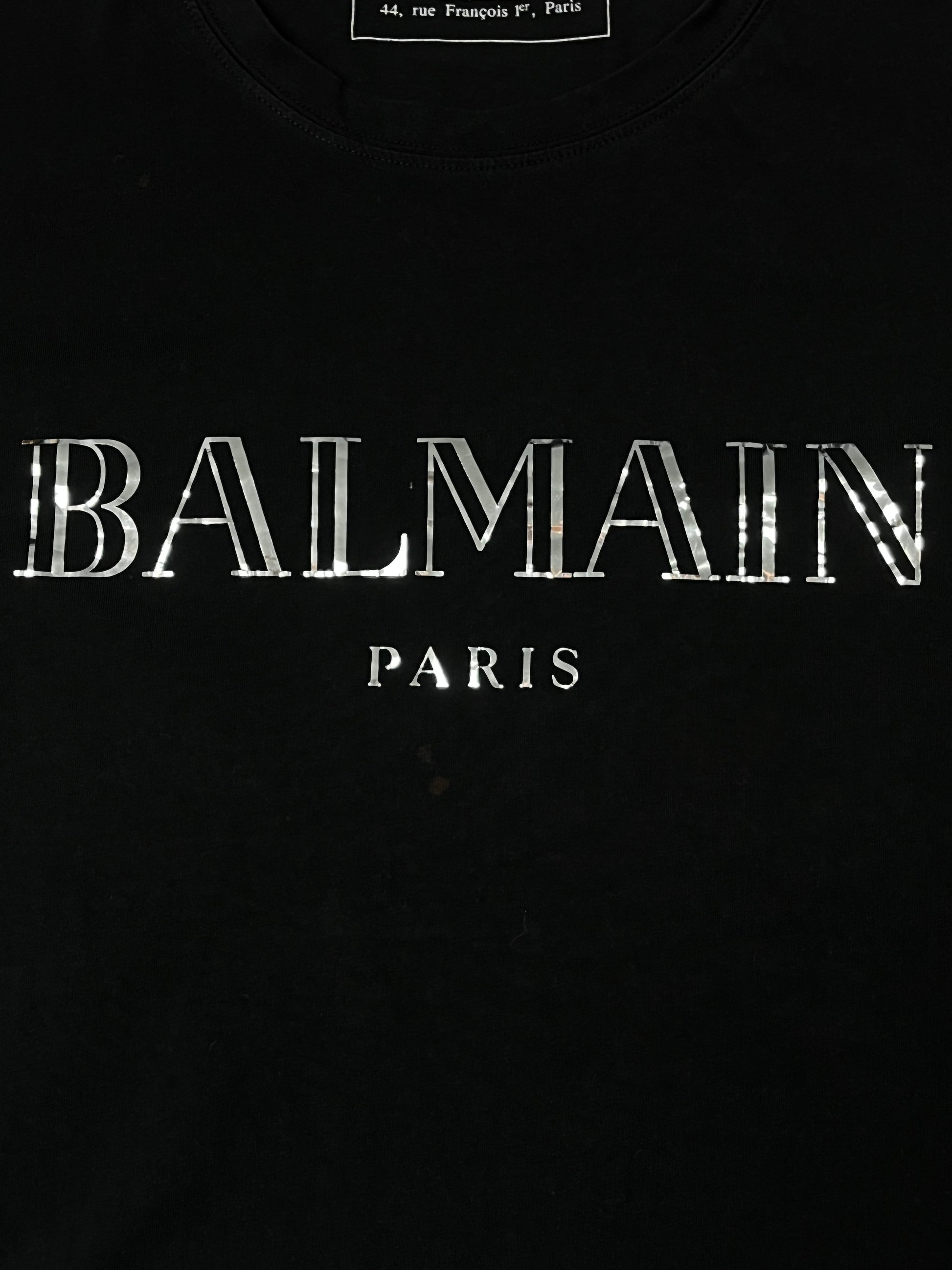 vintage Balmain t-shirt {M-L}