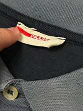 Cargar imagen en el visor de la galería, vintage Prada polo
