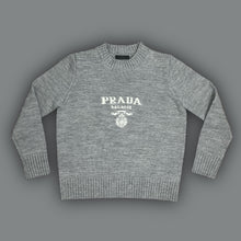Charger l&#39;image dans la galerie, vintage Prada knittedsweater {XS-S}
